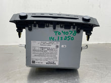 Load image into Gallery viewer, Radio  LEXUS IS250 2014 - NW566073
