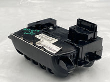 Load image into Gallery viewer, TEMPERATURE CONTROLS Cooper Clubman Countryman 11 12 13 14 - NW371977
