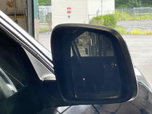 Load image into Gallery viewer, SIDE VIEW DOOR MIRROR Jeep Grand Cherokee 2011-2020 Right - NW546225
