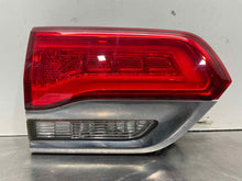 Load image into Gallery viewer, TAIL LIGHT LAMP ASSEMBLY Jeep Grand Cherokee 14 15 16 Left - NW546548
