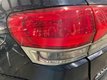 Load image into Gallery viewer, OUTER TAIL LIGHT LAMP Jeep Grand Cherokee 14 15 16 Left - NW546681
