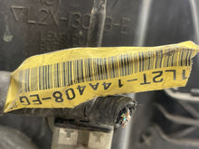 Load image into Gallery viewer, HEADLIGHT LAMP ASSEMBLY Mercury Mountaineer 02 03 04 05 Left - NW102167
