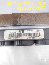 Load image into Gallery viewer, ECU ECM Computer  MOUNTAINEER 2002 - NW58453

