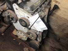 Load image into Gallery viewer, Engine Motor Chevrolet Cavalier 1991 - DG26551
