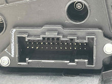 Load image into Gallery viewer, Radio Lincoln MKZ 2013 - NW546927
