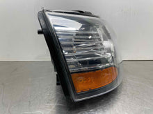 Load image into Gallery viewer, HEADLIGHT LAMP ASSEMBLY Land Rover LR2 13 14 15 Right - NW546914
