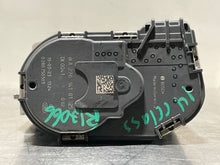 Load image into Gallery viewer, THROTTLE BODY Mercedes R350 R500 E350 C250 ML350 S400 2006 06 07 08 09 10 11 - NW372263
