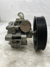 Load image into Gallery viewer, Power Steering Pump Mercedes-Benz 200 2011 - NW162617
