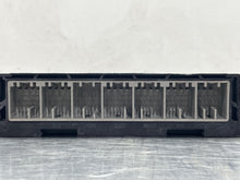 Load image into Gallery viewer, BODY CONTROL MODULE BCM COMPUTER Regal Verano SRX Cruze13-17 - NW546882
