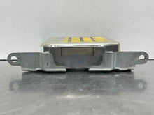 Load image into Gallery viewer, AIR BAG COMPUTER SUBARU FORESTER 2001 - NW37658
