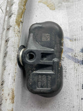 Load image into Gallery viewer, Wheel Rim  LEXUS RX350 2009 - NW547291

