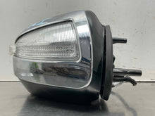 Load image into Gallery viewer, SIDE VIEW DOOR MIRROR Gl320 Gl350 Gl450 Gl550 09 10 Right - NW547109
