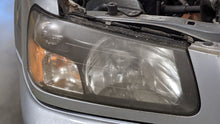 Load image into Gallery viewer, HEADLIGHT LAMP ASSEMBLY Subaru Forester 2005 05 Right - NW373058
