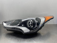 Load image into Gallery viewer, HEADLIGHT LAMP ASSEMBLY Hyundai Veloster 13 14 15 16 17 Left - NW547406
