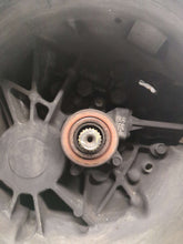 Load image into Gallery viewer, Transmission Hyundai Veloster 2016 - NW547705
