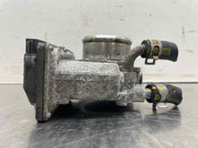 Load image into Gallery viewer, Throttle Body Hyundai Veloster 2016 - NW547702
