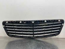 Load image into Gallery viewer, GRILLE S450 Cdn S550 S600 S63 S65 SL55 SL550 SL600 SL63 SL65 07-09 - NW547633
