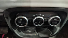Load image into Gallery viewer, Temperature Controls  FIAT 500 2014 - NW373048
