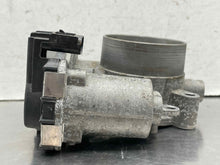 Load image into Gallery viewer, THROTTLE BODY Cherokee Compass Renegade 200 14 15 16 17 18 - NW548751
