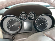 Load image into Gallery viewer, Speedometer Cluster Buick Verano 2016 - NW549008
