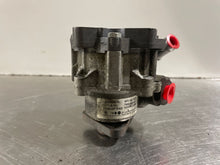 Load image into Gallery viewer, POWER STEERING PUMP Audi A6 2005 05 2006 06 2007 07 2008 08 09 10 11 - NW163018
