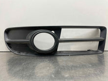 Load image into Gallery viewer, Grille  AUDI A4 2008 - NW97999
