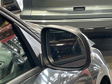 Load image into Gallery viewer, SIDE VIEW DOOR MIRROR S60 V60 XC60 11 12 13 14 15 16 17 18 Right - NW548840
