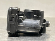 Load image into Gallery viewer, THROTTLE BODY Raider Pacifica Nitro Durango 07 08 - 11 - NW373684
