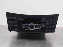 Load image into Gallery viewer, Radio  MERCEDES E-CLASS 2014 - NW469613

