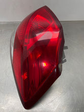 Load image into Gallery viewer, OUTER TAIL LIGHT LAMP Subaru Legacy 2008 08 2009 09 Right - NW374021

