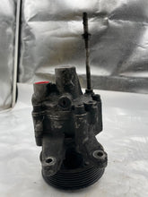 Load image into Gallery viewer, Power Steering Pump  BMW 840I 1994 - NW163209
