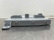 Load image into Gallery viewer, Computer  MERCEDES C-CLASS 2018 - NW548817
