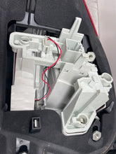 Load image into Gallery viewer, OUTER TAIL LIGHT LAMP Volvo S60 XC60 11 12 13 14 15 Right - NW374487
