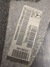 Load image into Gallery viewer, TRANSFER CASE Gl350 Gl450 Gl550 GL63 AMG ML350 ML450 ML550 ML63 12-14 - NW548490
