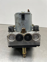 Load image into Gallery viewer, ABS PUMP MERCEDES E300D S320 S420 1996 96 1997 97 98 99 - NW374082
