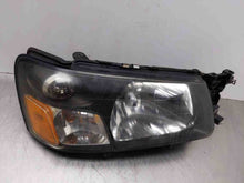 Load image into Gallery viewer, HEADLIGHT LAMP ASSEMBLY Subaru Forester 2005 05 Right - NW374299
