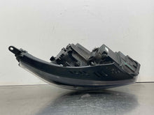 Load image into Gallery viewer, HEADLIGHT LAMP ASSEMBLY Kia Sorento 2019 19 2020 20 Right - NW549375
