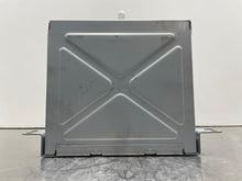 Load image into Gallery viewer, RADIO Lacrosse Regal Verano Camaro Cruze Equinox Terrain 2013  AM FM CD - NW374394
