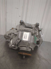 Load image into Gallery viewer, TRANSFER CASE BMW X5 X6 2013 13 2014 14 - NW549418
