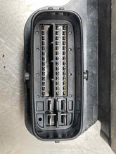 Load image into Gallery viewer, ABS ANTI-LOCK BRAKE PUMP Lexus ES350 2007 07 2008 08 - NW374613

