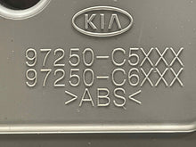 Load image into Gallery viewer, FRONT TEMPERATURE CONTROLS Kia Sorento 2019 19 - NW549500
