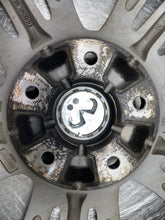 Load image into Gallery viewer, WHEEL RIM QX60 16-19 18x7-1/2 ALLOY 18x7-1/2, 5 lug, 4-1/2" - NW375556
