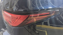 Load image into Gallery viewer, OUTER TAIL LIGHT LAMP QX60 2016 16 2017 17 2018 18 2019 19 Right - NW375457
