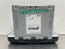 Load image into Gallery viewer, RADIO Kia Sorento 2019 19 2020 20 - NW549290
