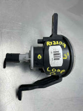 Load image into Gallery viewer, PARKLAMP Mini Cooper 2002 02 03 04 05 06 07 08 Right - NW374982
