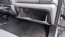 Load image into Gallery viewer, Park Lamp Light  FORD F350SD PICKUP 2003 - NW374975

