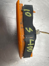 Load image into Gallery viewer, [INVENTORYCAR_YEAR_MAKE_MODEL] SIDE MARKER LAMP LIGHT Left - NW374983
