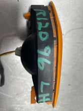 Load image into Gallery viewer, [INVENTORYCAR_YEAR_MAKE_MODEL] SIDE MARKER LAMP LIGHT Left - NW374983
