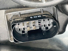 Load image into Gallery viewer, HEADLIGHT LAMP ASSEMBLY E300 E350 E400 E550 E63 10 11 12 13 Right - NW550095
