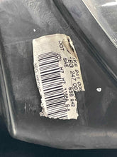 Load image into Gallery viewer, HEADLIGHT LAMP ASSEMBLY Golf Golf GTI Jetta R32 Rabbit 05-10 Right - NW549678
